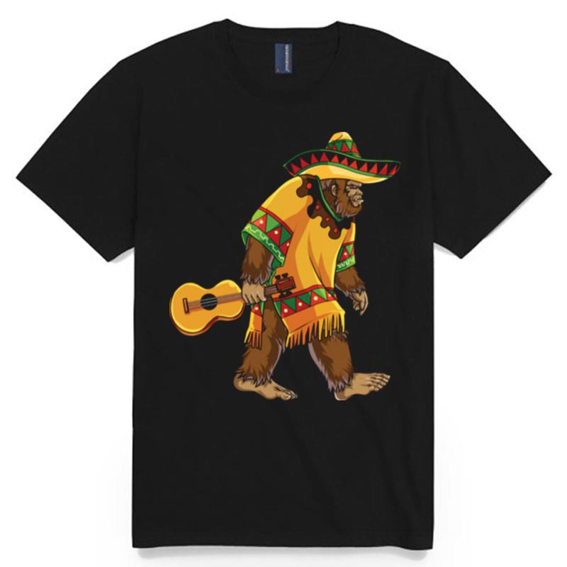 Bigfoot El Squatcho Cinco De Mayo Mexican Mariachi Sasquatch T-Shirt