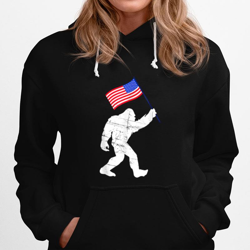 Bigfoot With American Flag Funny 4Th Of July T B0B4Zs2W4J Hoodie